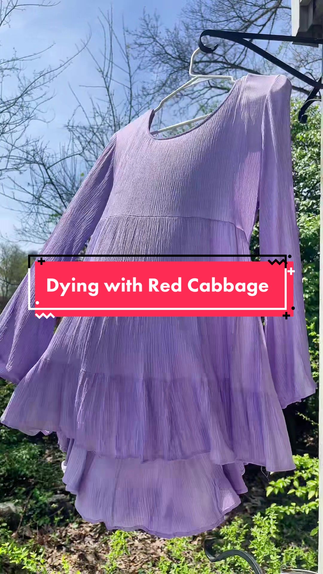 unleashing-your-creative-side-transforming-your-clothes-with-natural-dyes