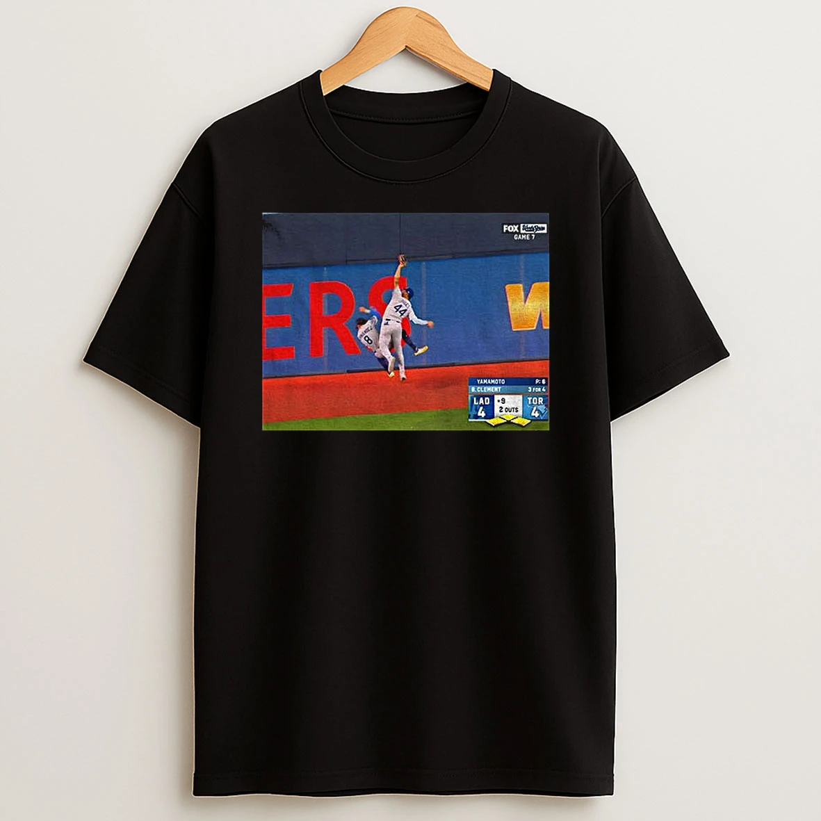 Andy Pages And Kike Hernandez Game 7 Saving Catch Los Angeles Dodgers Mlb Baseball 2025 Tshirt Hoodie