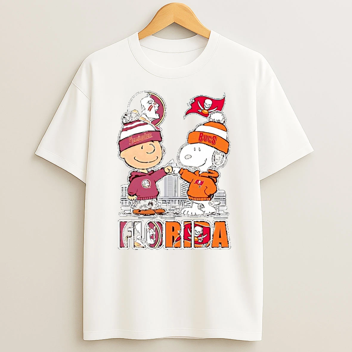 Charlie Brown Snoopy Wearing Florida State Seminoles Tampa Bay Buccaneers Apparel Tshirt Hoodie