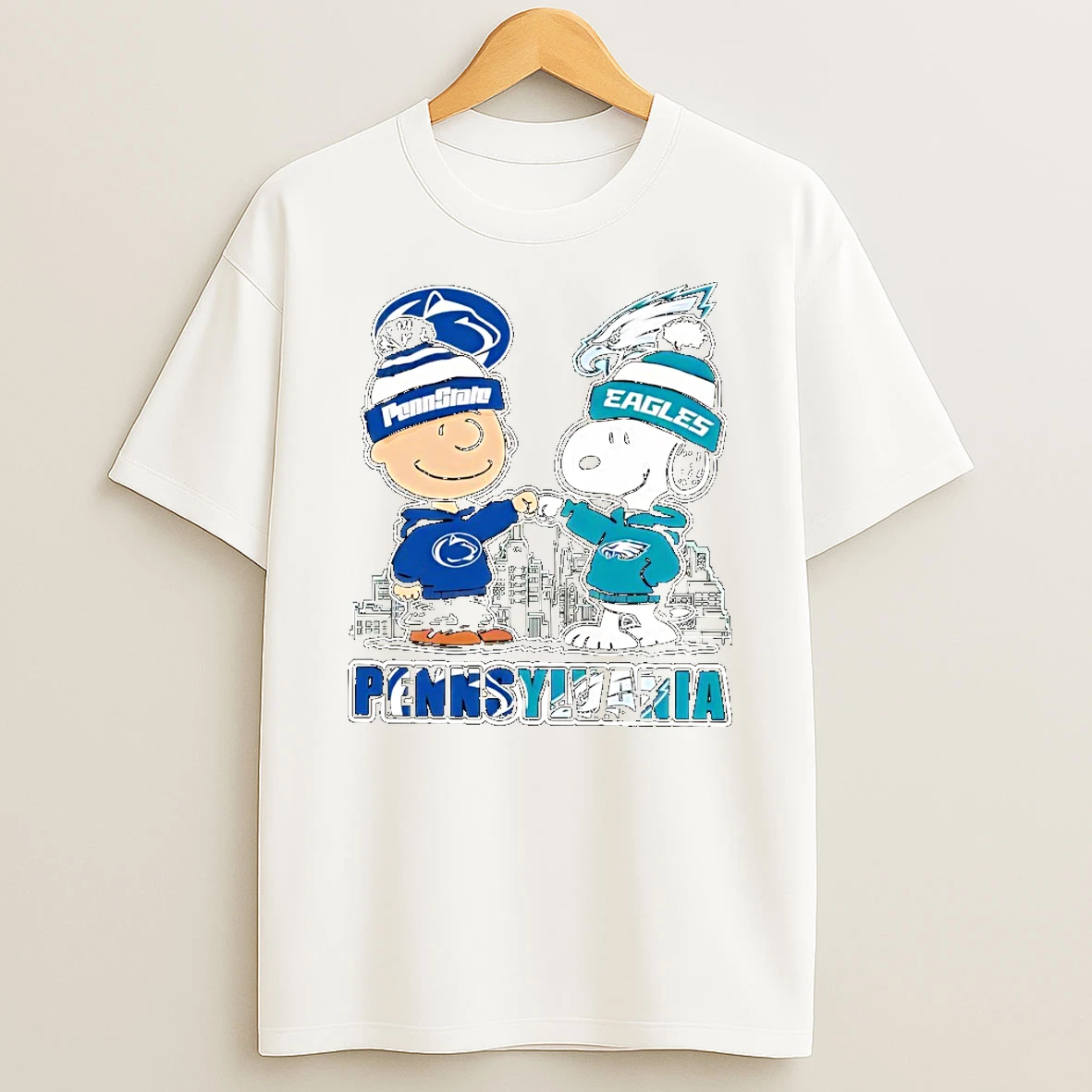 Charlie Brown Snoopy Wearing Penn State Philadelphia Eagles Apparel Tshirt Hoodie