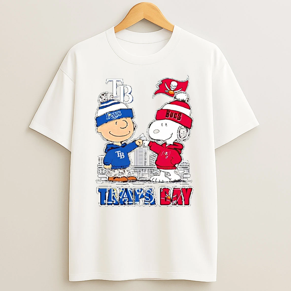 Charlie Brown Snoopy Wearing Tampa Bay Rays Tampa Bay Buccaneers Apparel Tshirt Hoodie