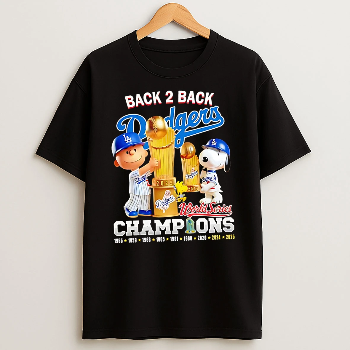 Charlie Brown And Snoopy Los Angeles Dodgers Snoopy Back 2 Back Champions Tshirt Hoodie