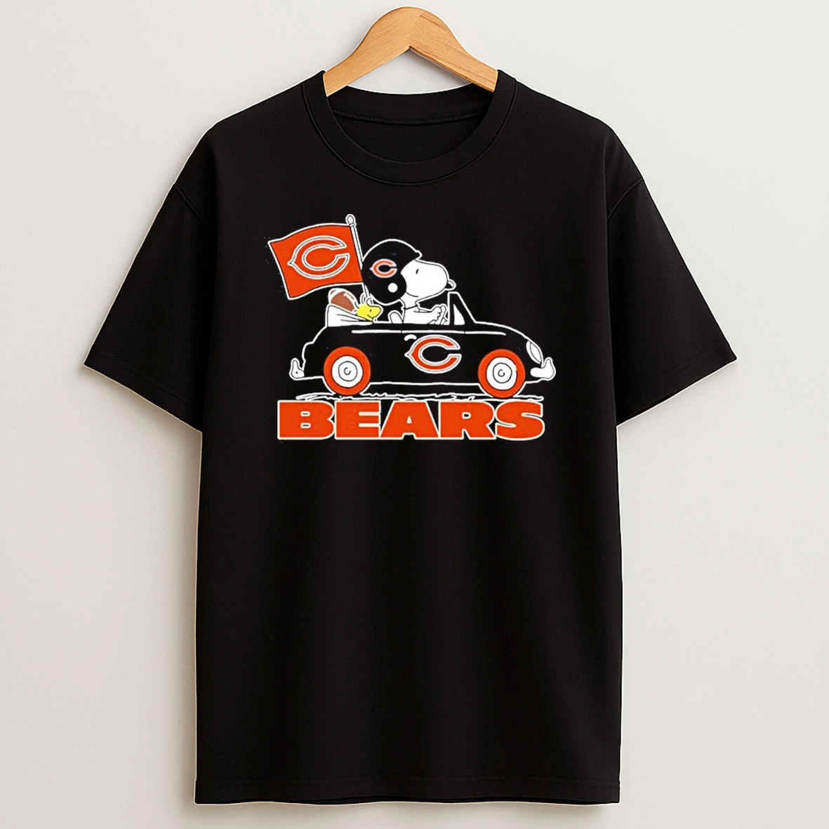 Chicago Bears Football X Snoopy Drive Car Tshirt Hoodie
