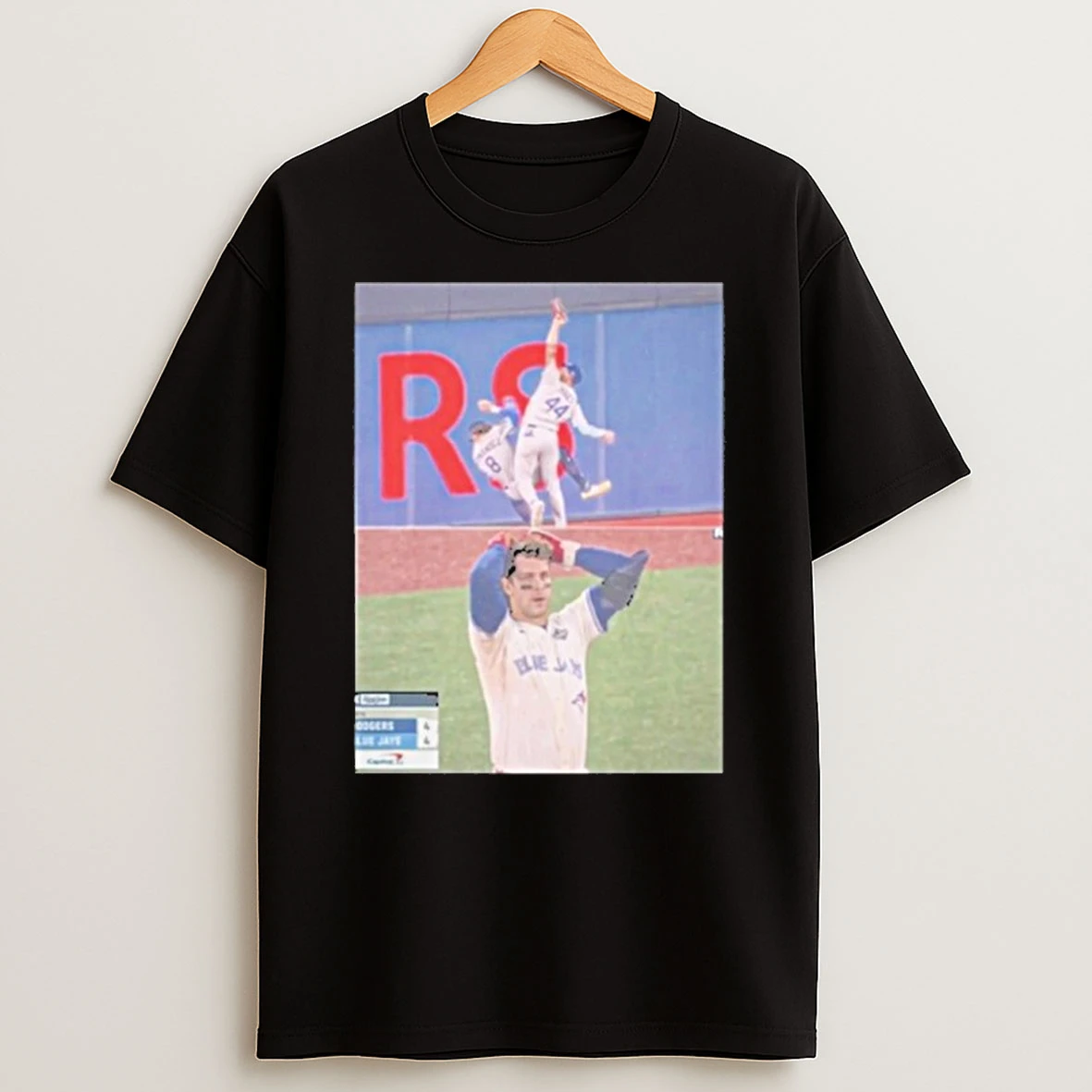 Crazy Catch To Save The World Series 2025 Tshirt Hoodie