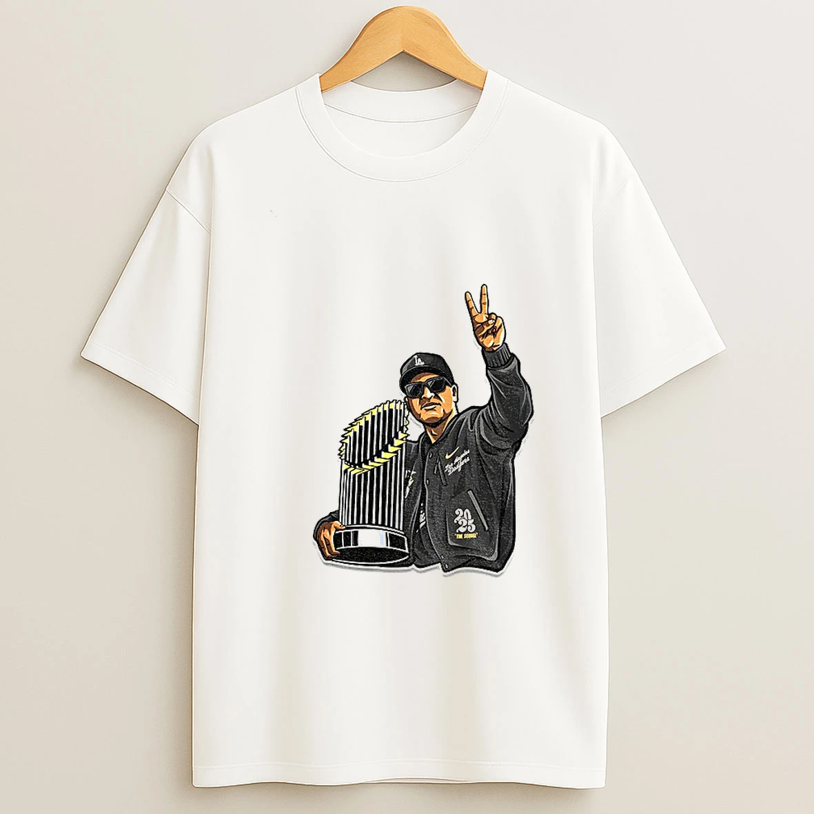Dave Roberts Holding World Series Trophy Fingers Up Tshirt Hoodie