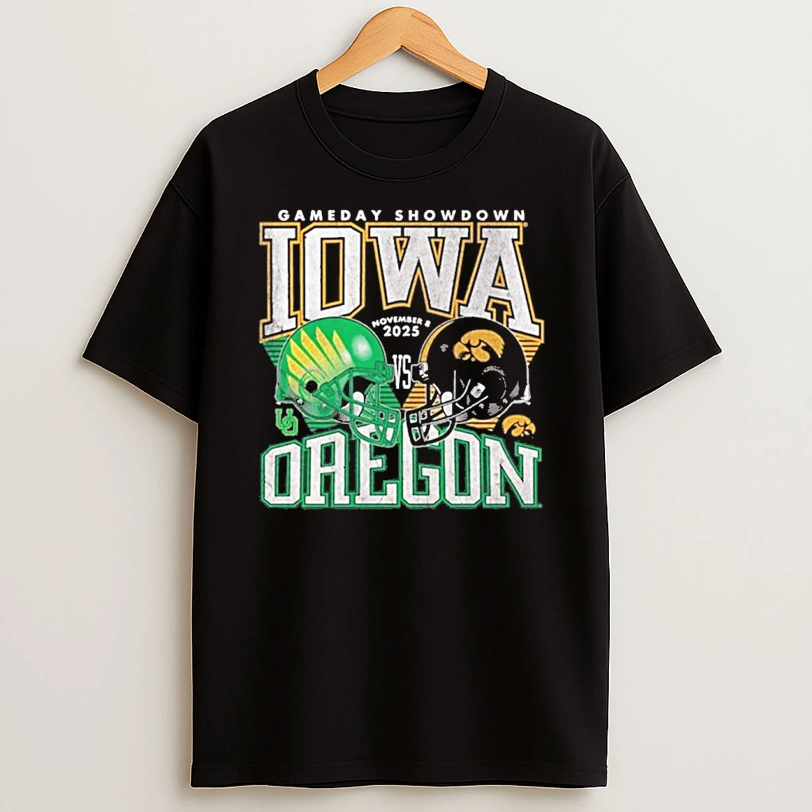 Gameday Showdown Football Iowa Vs Oregon 2025 Tshirt Hoodie
