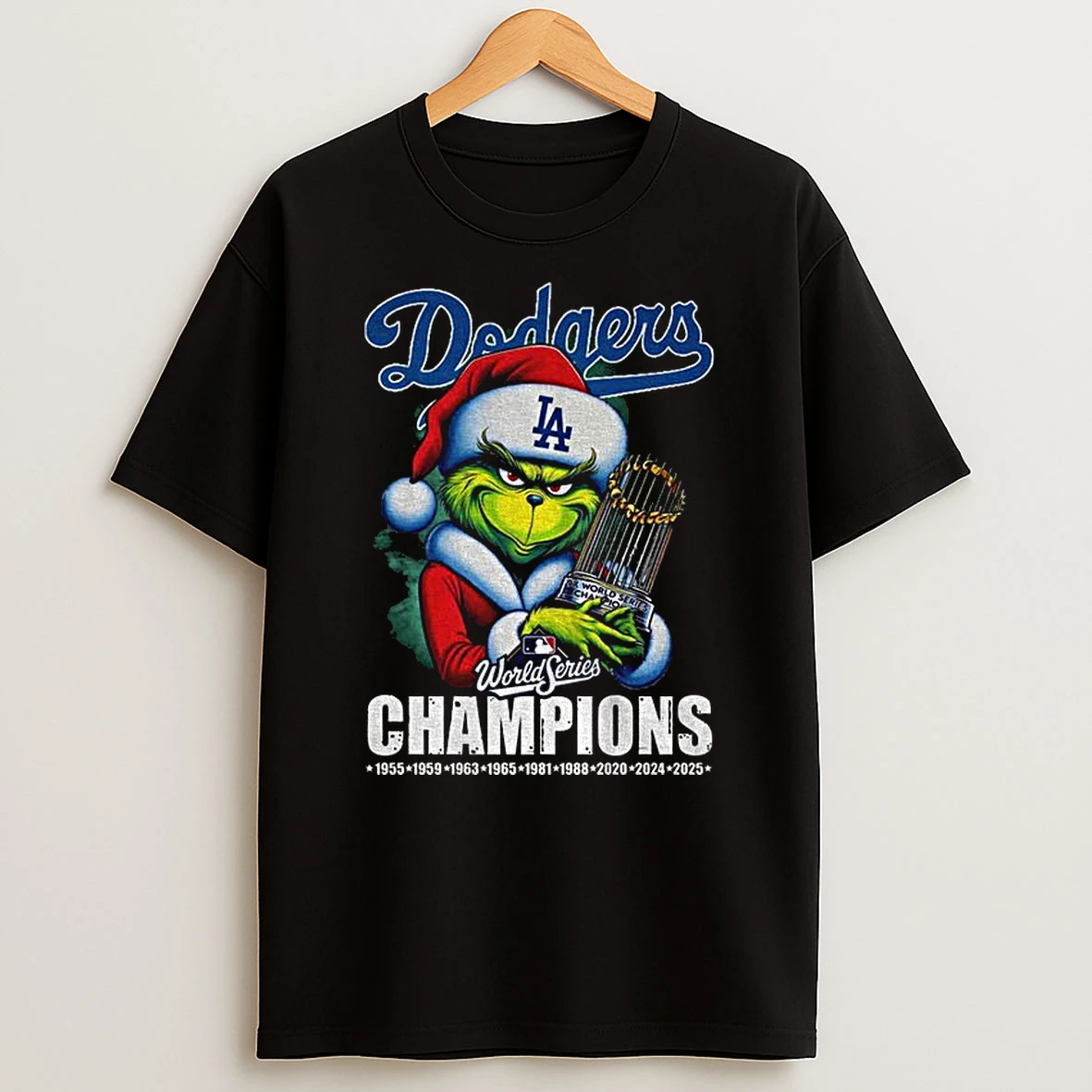 Grinch Santa Los Angeles Dodgers World Series Champions Trophy Tshirt Hoodie