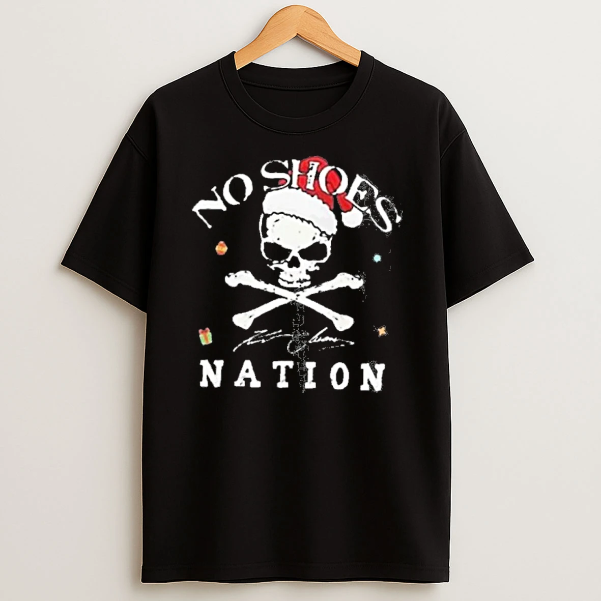 Kenny Chesney All I Want For Christmas Is A Real Good Tan Christmas Tshirt Hoodie