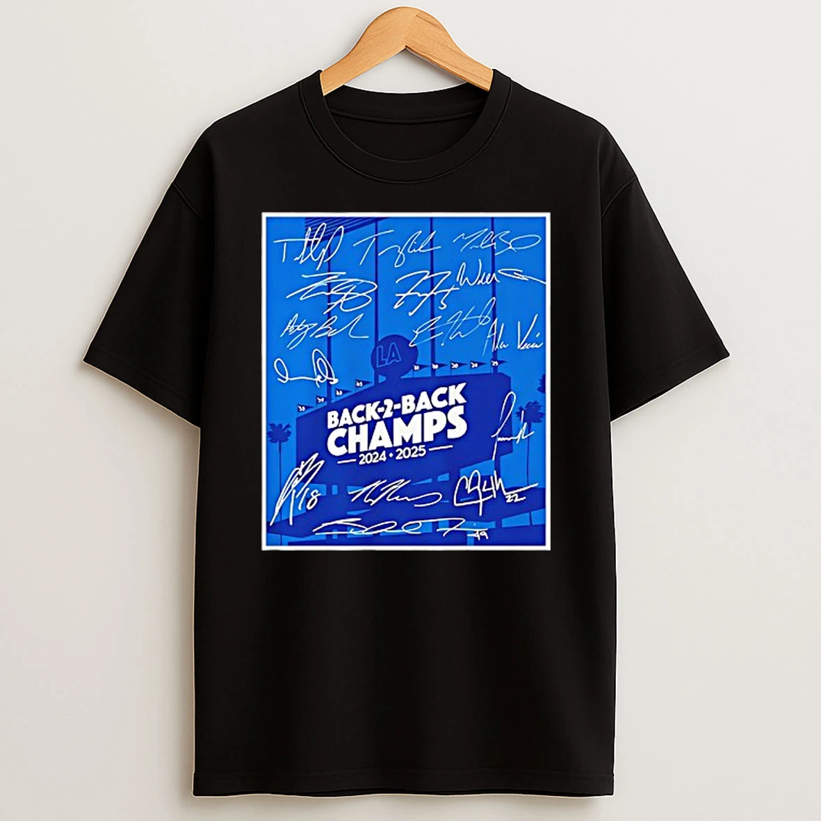 Los Angeles Dodgers Back To Back Champs 2025 Player Signatures Tshirt Hoodie