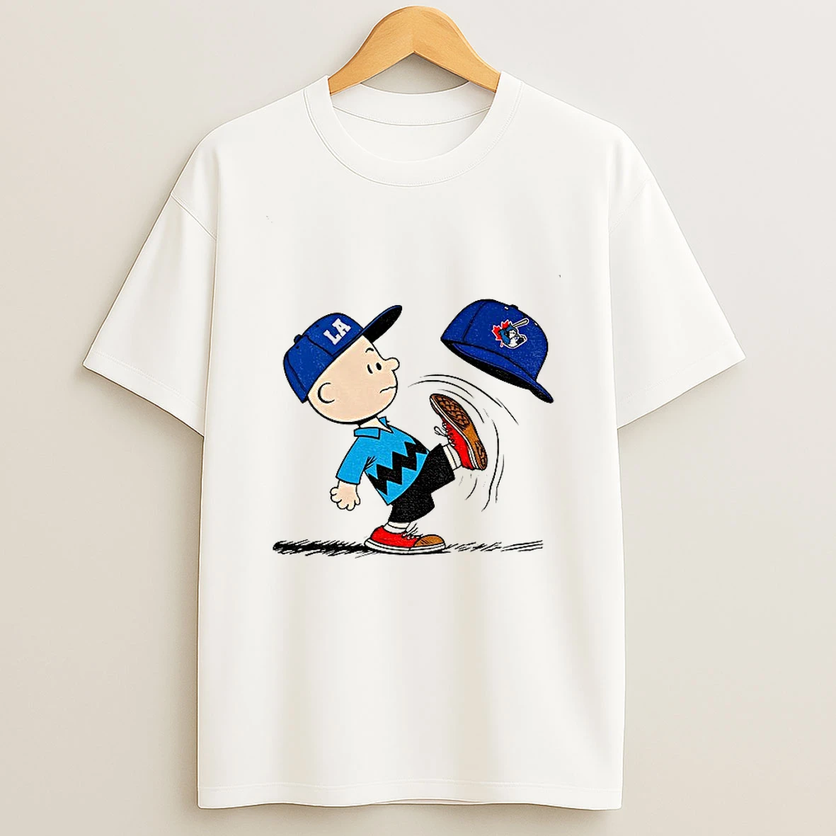 Los Angeles Dodgers Snoopy Kicking The Blue Jays Hat Tshirt Hoodie