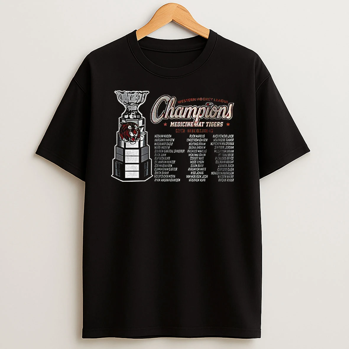 Medicine Hat Tigers Champions Whl 2025 Hockey World Champions Logo Tshirt Hoodie