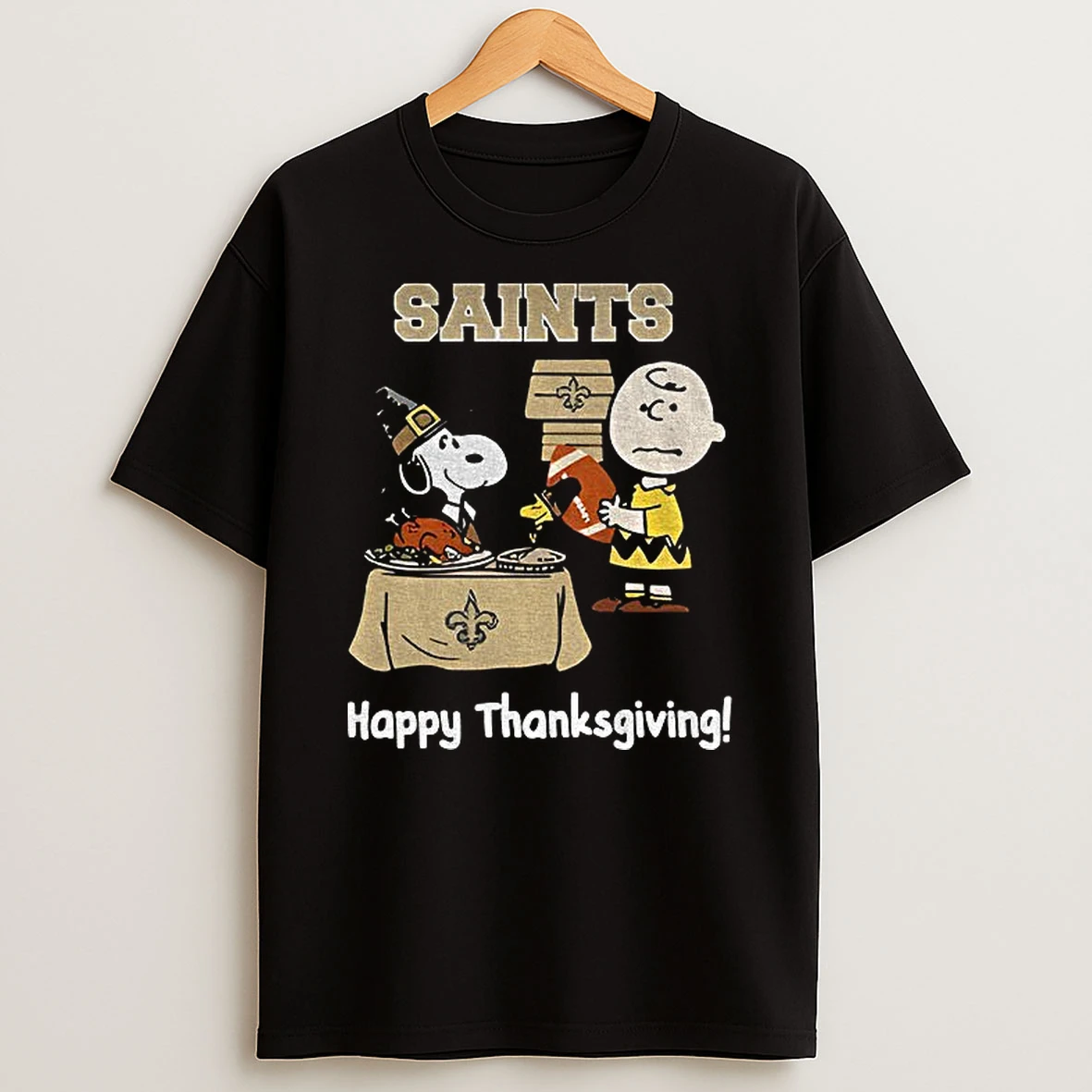New Orleans Saints Thanksgiving With Snoopy And Charlie Brown Nfl Tshirt Hoodie
