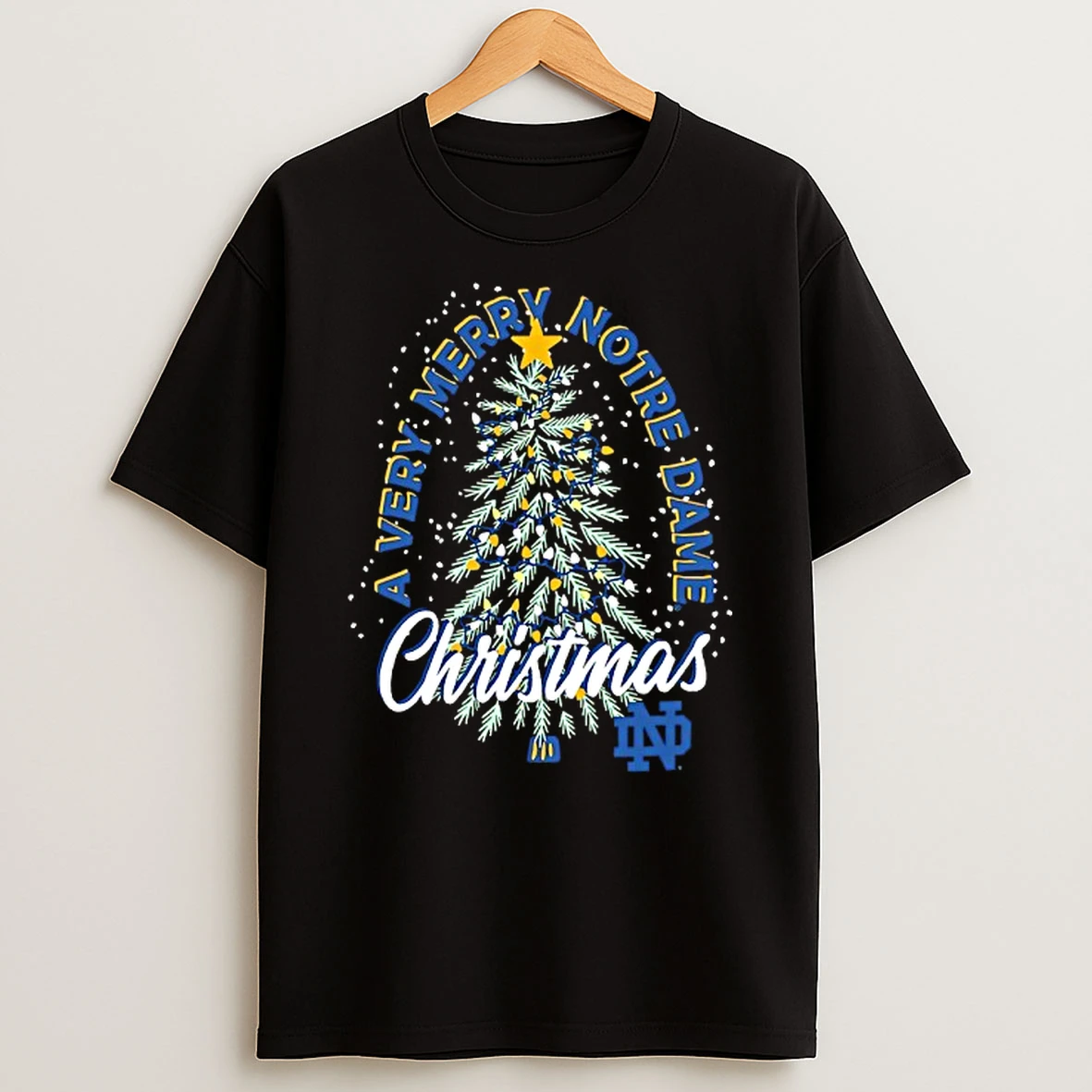 Notre Dame Fighting Irish A Very Merry Arizona Christmas Tree Tshirt Hoodie
