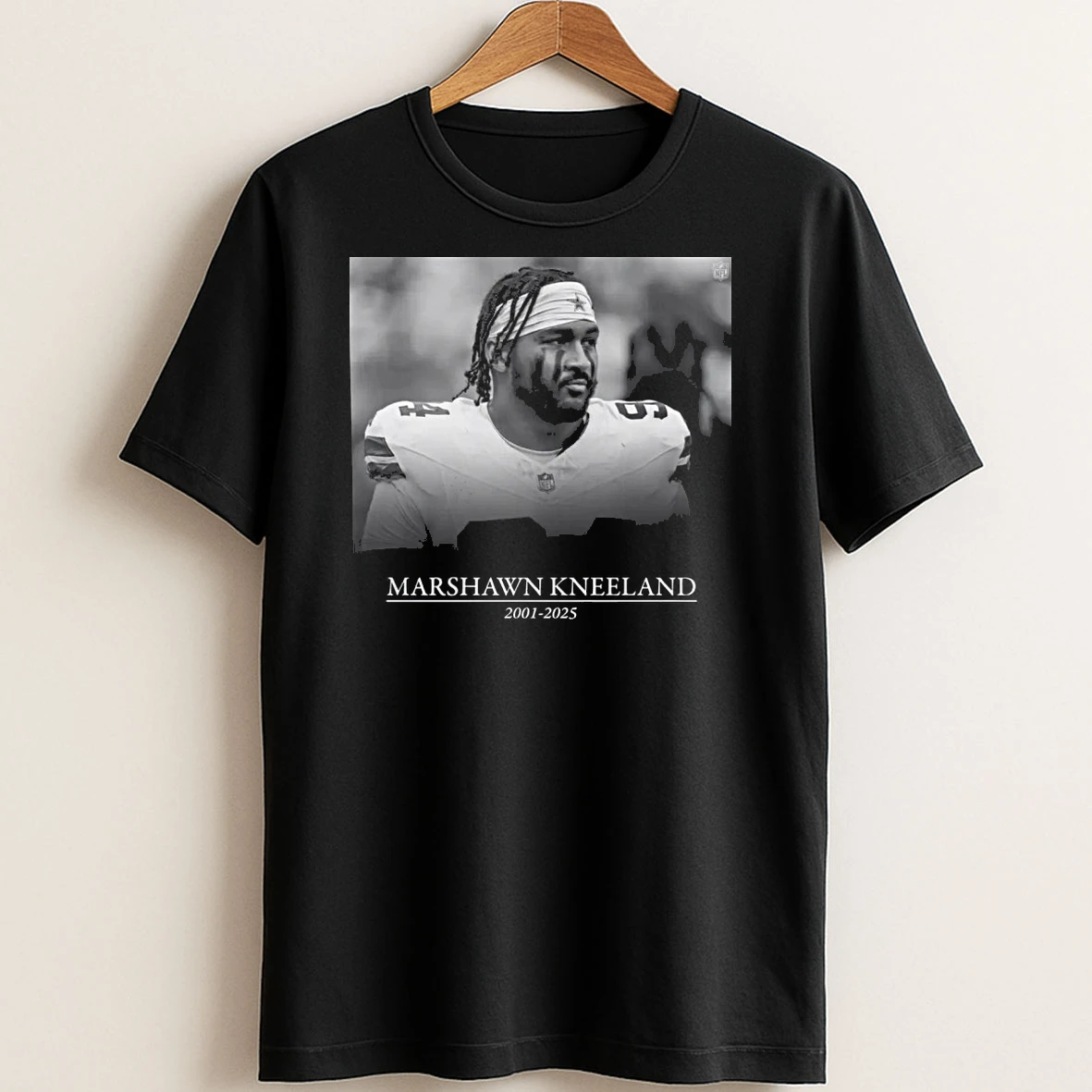 Original Marshawn Kneeland 2001 2025 T Shirt Sweater