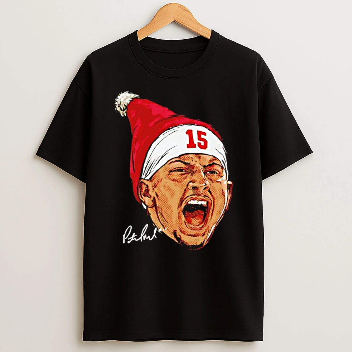 Patrick Mahomes Big Head Kansas City Chiefs Christmas Santa Hat Signature Tshirt Hoodie