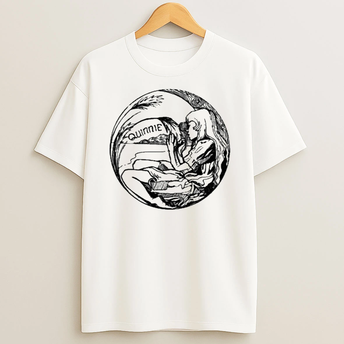 Quinnie Circle Tshirt Hoodie