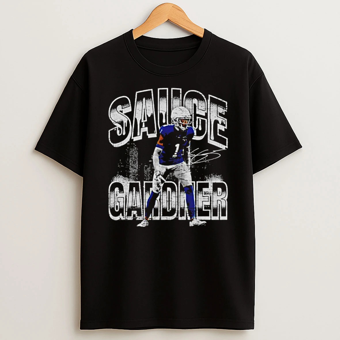 Sauce Gardner 1 Indianapolis Colts City Skyline Nfl Football Signature Vintage Tshirt Hoodie