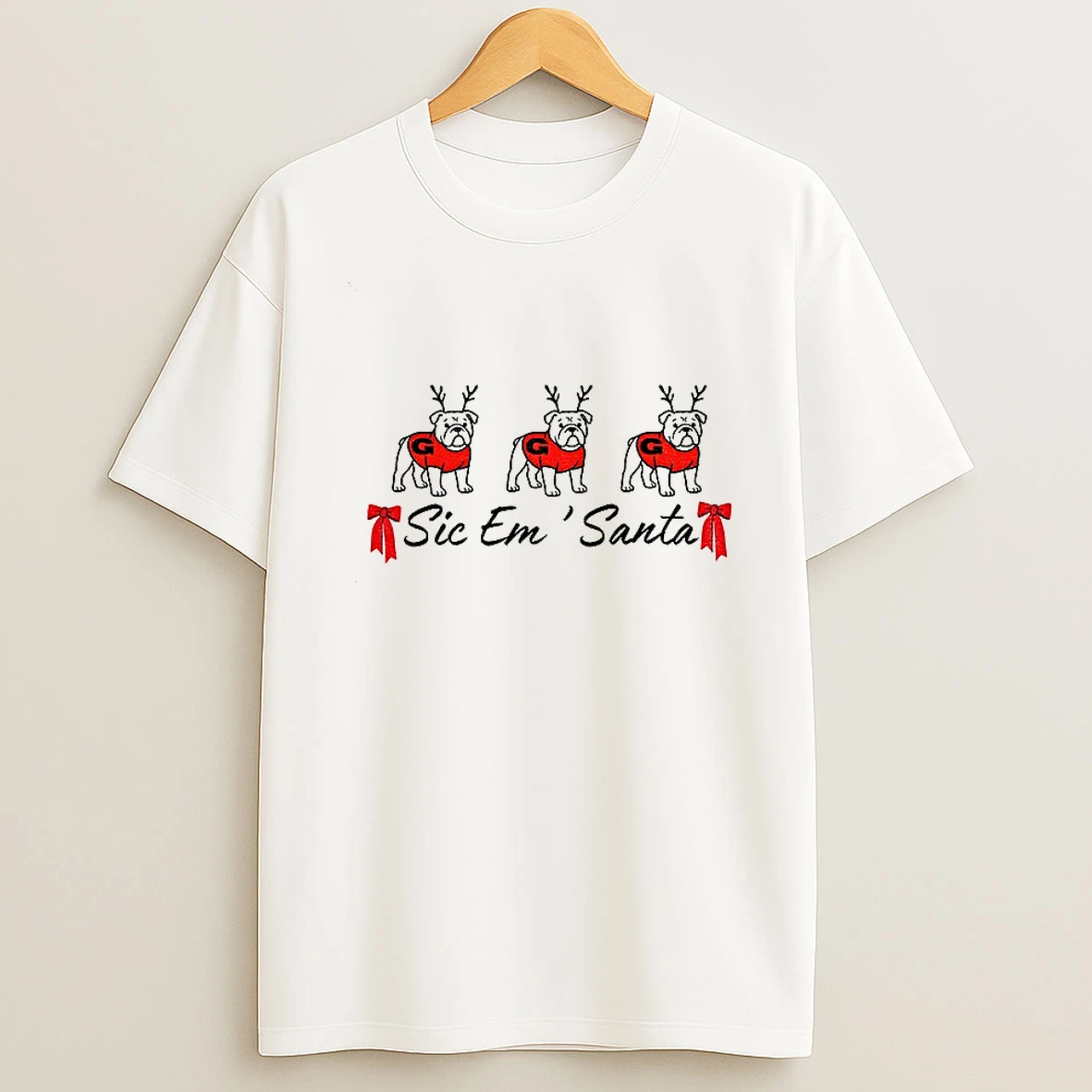 Sic %ce%b3cyem Santa Georgia Bulldogs Christmas Tshirt Hoodie
