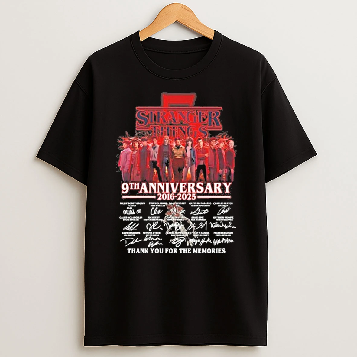 Stranger Things 9th Anniversary 2016 2025 Signature Thank You For The Memories Tshirt Hoodie