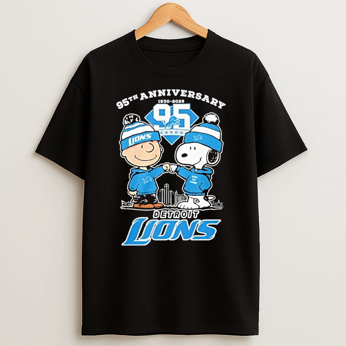 The Peanuts 95th Anniversary 1930 2025 Detroit Lions Tshirt Hoodie