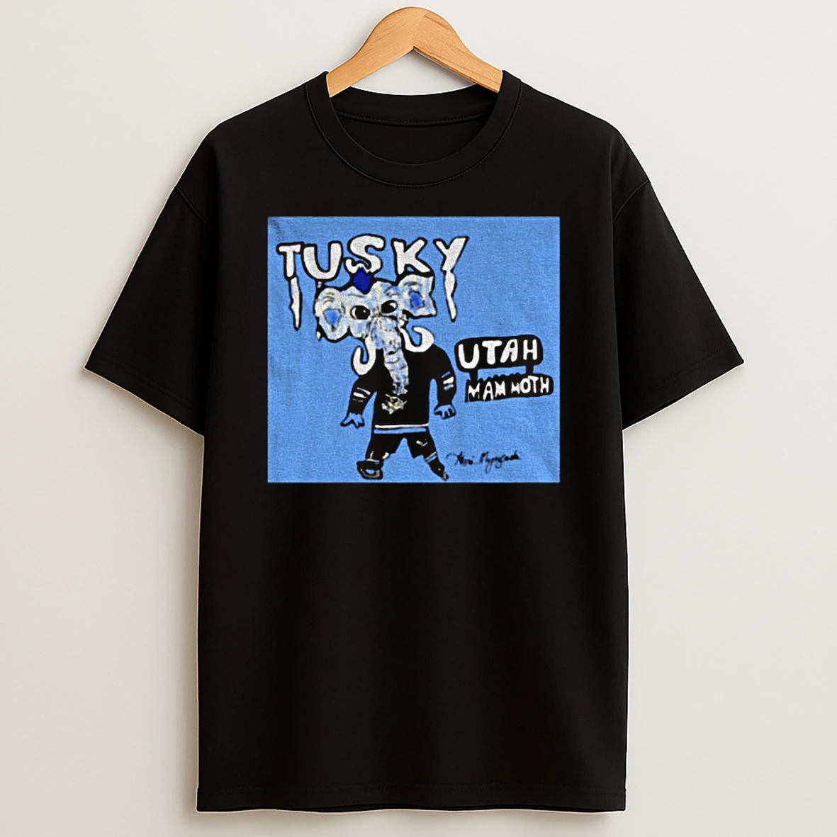 Utah Mammoth Mascot Tusky Nhl Hockey 2025 Png Tshirt Hoodie