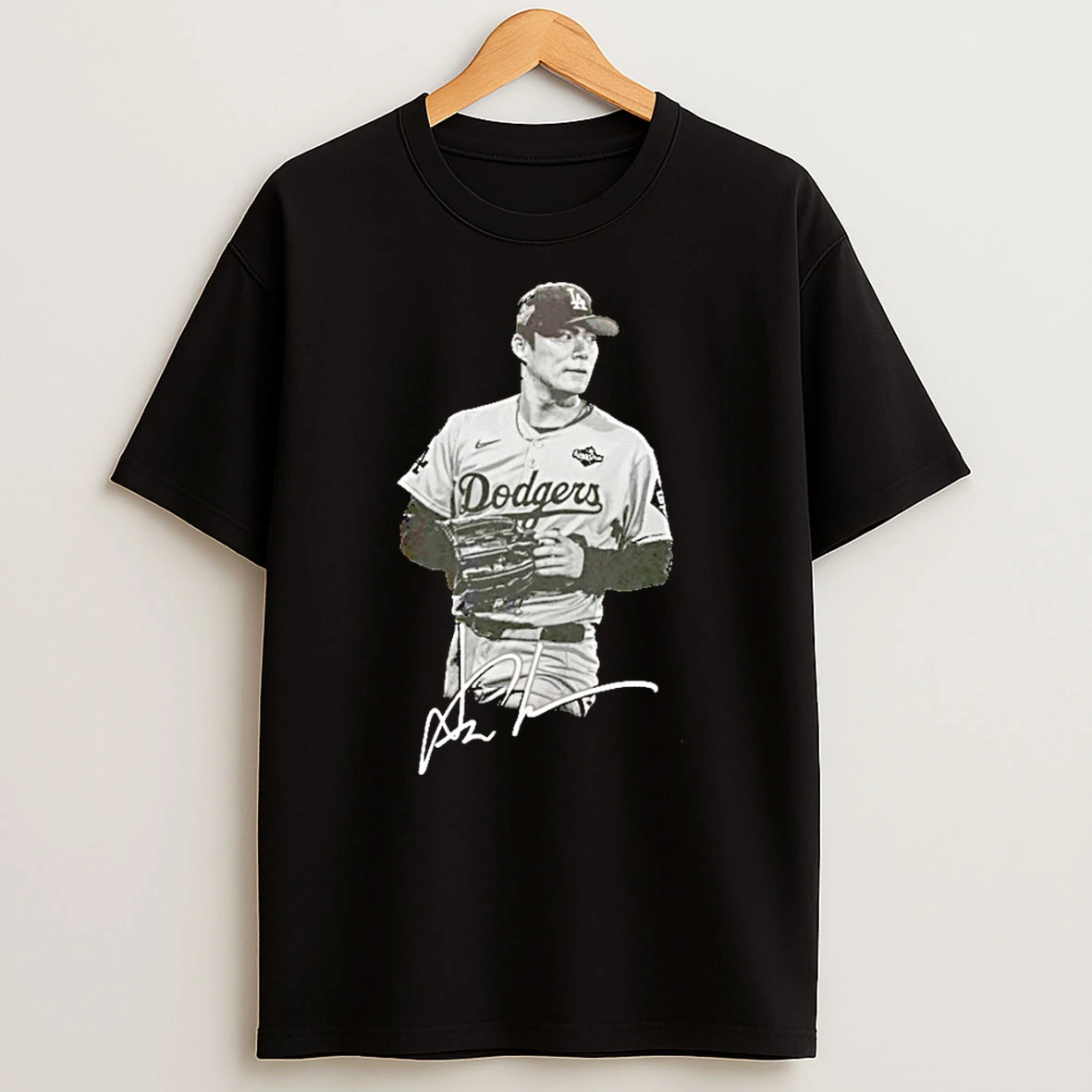 Yoshinobu Yamamoto Los Angeles Dodgers Mlb World Series Champions 2025 Signature Vintage Tshirt Hoodie