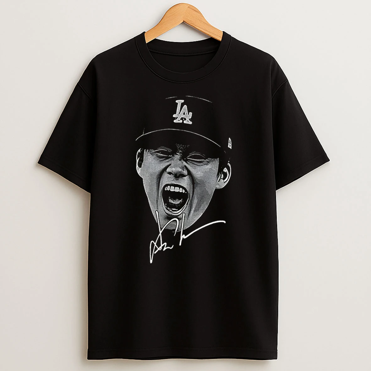 Yoshinobu Yamamoto Big Face Los Angeles Dodgers Mlb World Series Mvp Big Face Signature Tshirt Hoodie