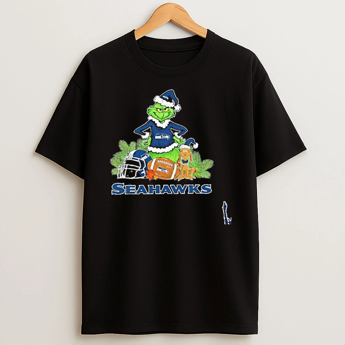 2025 Santa Grinch X Dog Ball Merry Christmas Seahawks Logo T Shirt