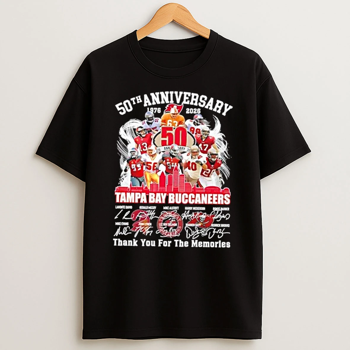 50th Anniversary 1976 2026 Lavonte David And Legends Thank You For The Memories Signatures Skyline T Shirt