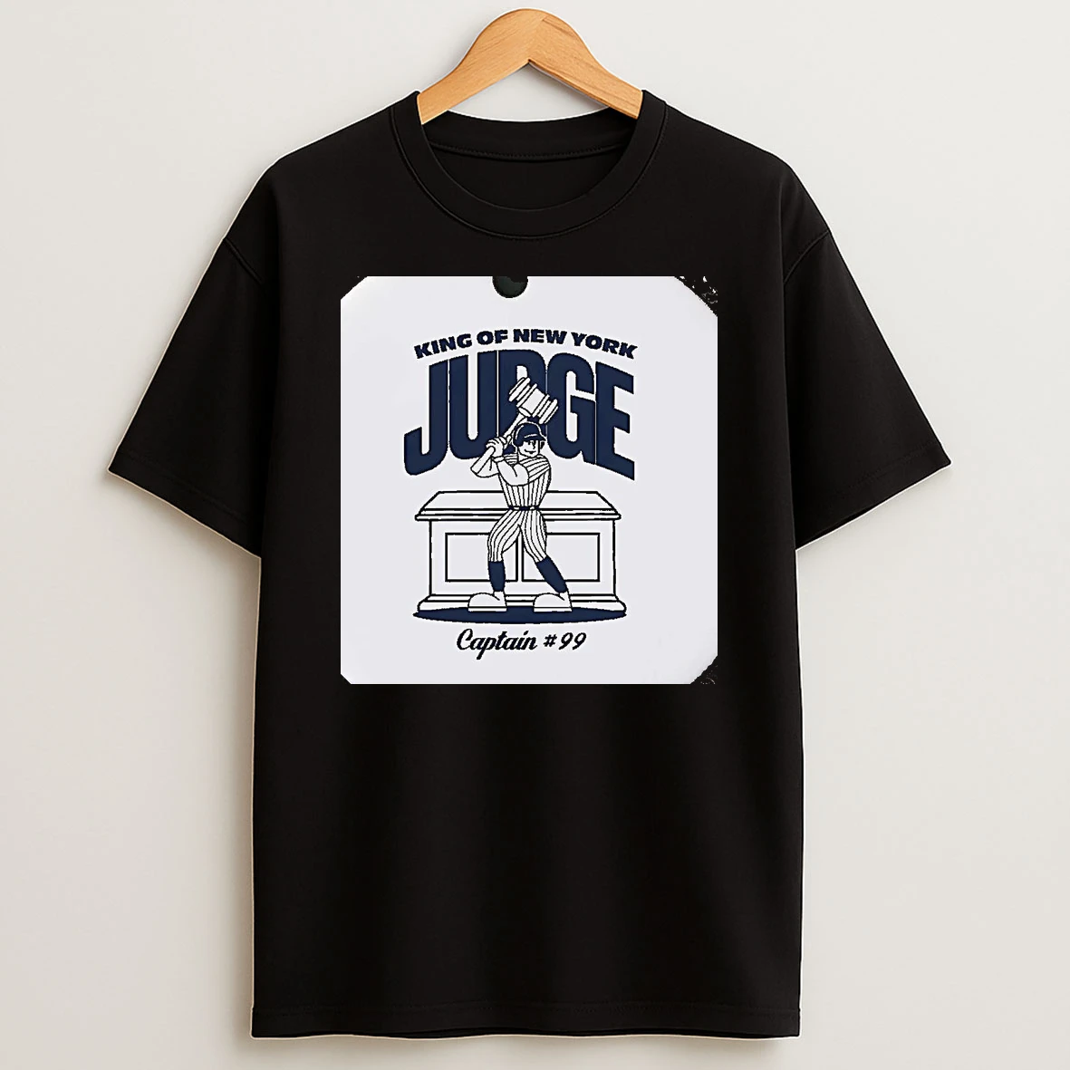 Aaron Judge King Of New York Yankees Christmas T Shirt