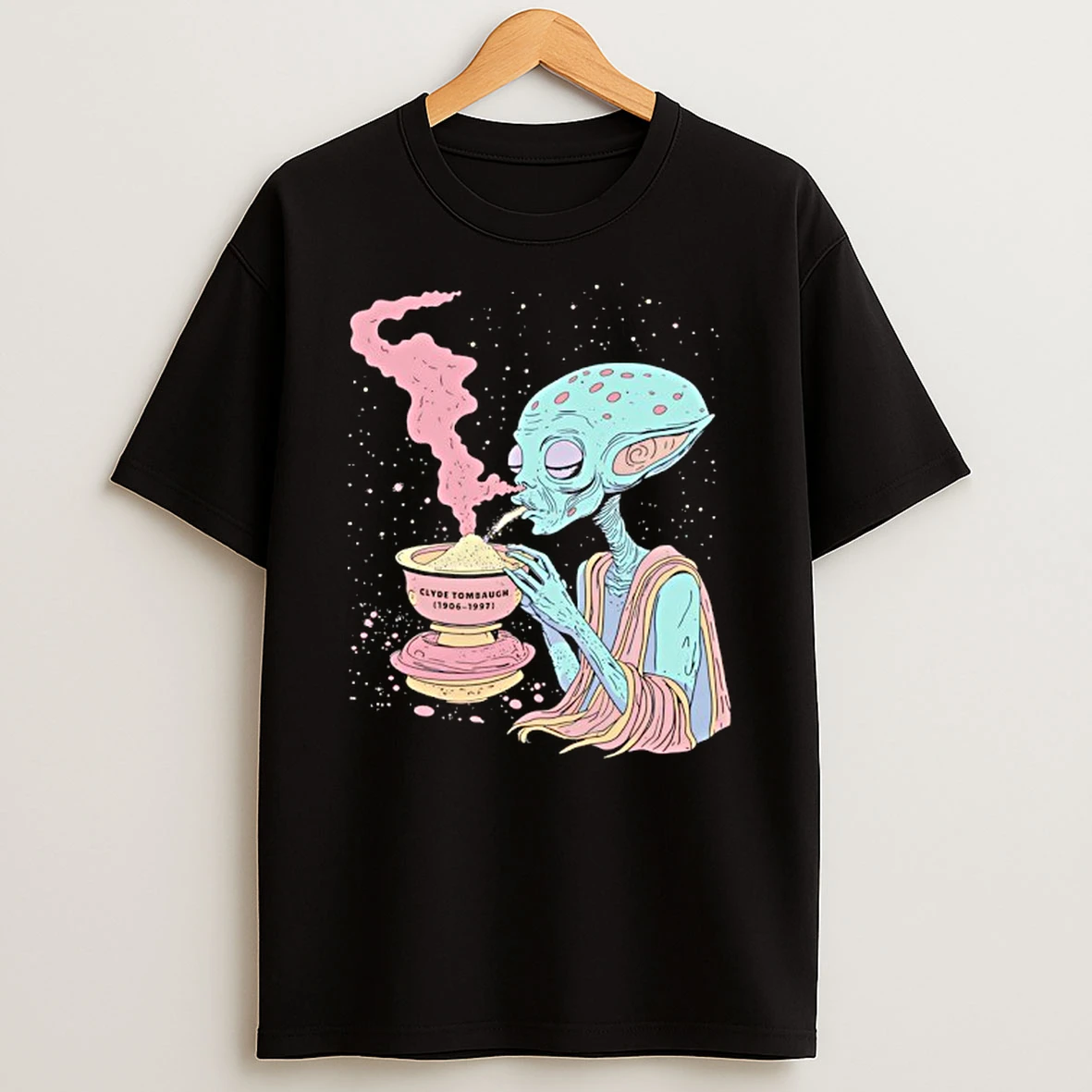 Alien Inhale Smoke Clyde Tombaugh 1906 1997 T Shirt