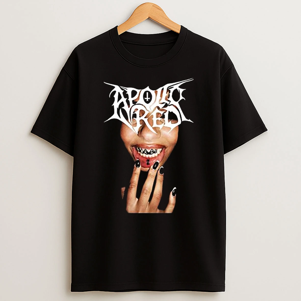 Apollo Red Lip Tat Girl T Shirt