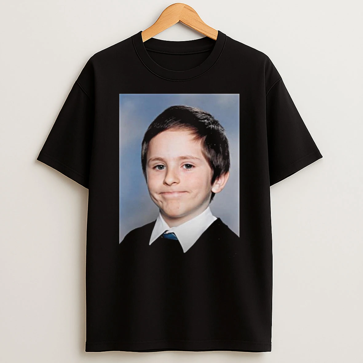 Awkward White People Smile Meme Coin T Shirt