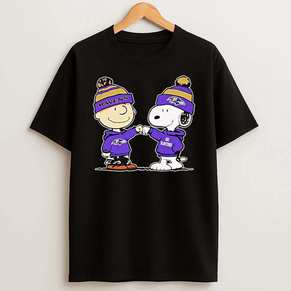 Baltimore Ravens Snoopy And Charlie Brown Best Friends T Shirt