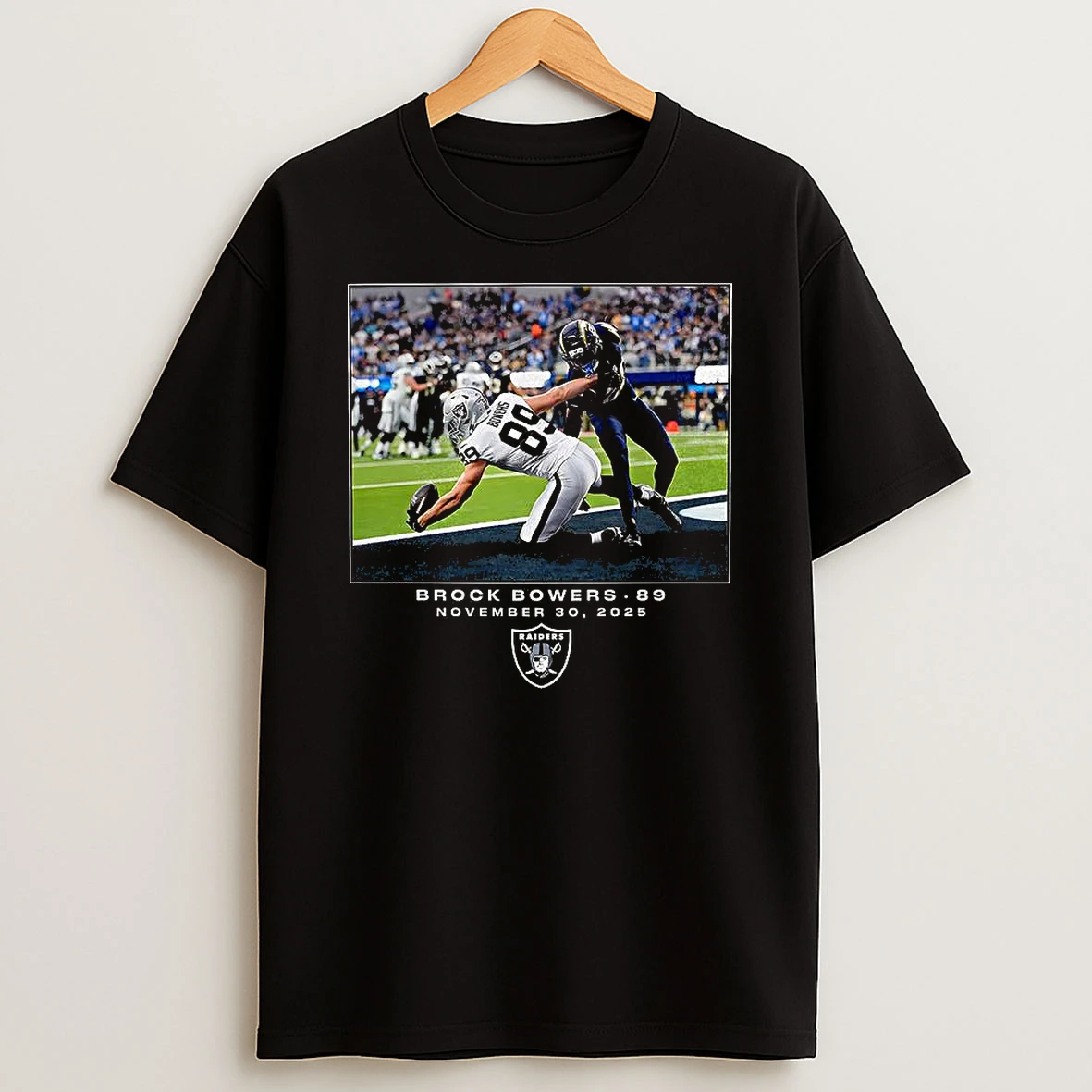 Brock Bowers Number 89 Las Vegas Raiders Nfl Week 13 2025 Moment T Shirt