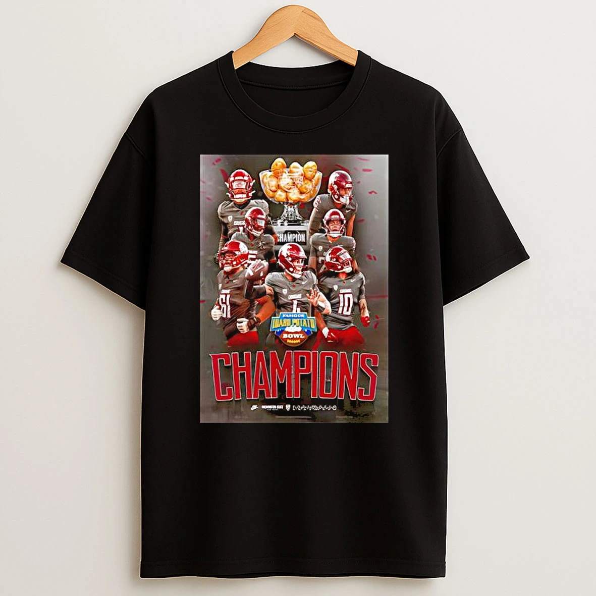 Celebrates Washington State Cougars Champions Famous Idaho Potato Bowl 2025 T Shirt