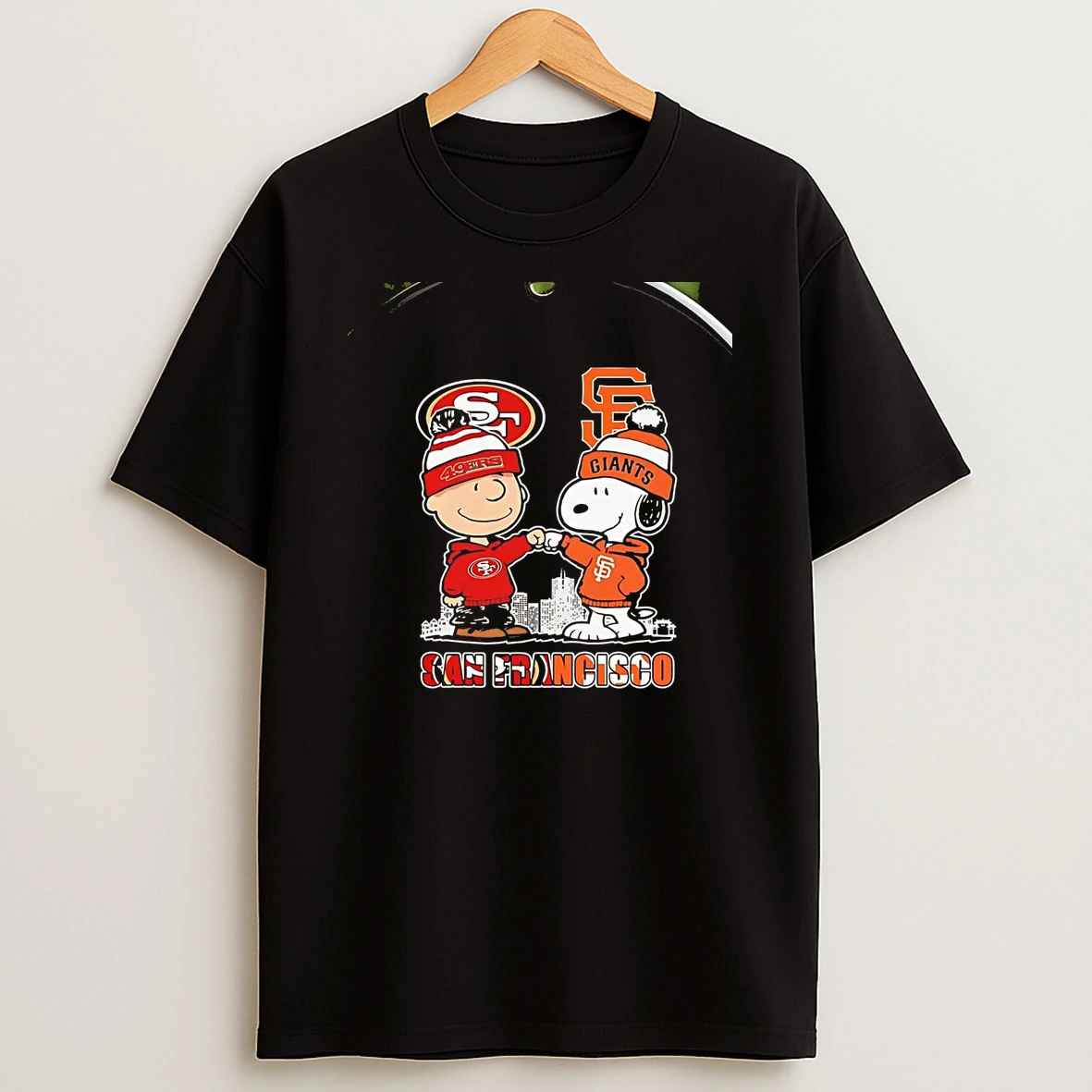 Charlie Brown And Snoopy Fist Pump Sf 49ers And Giants Chriast T Shirt