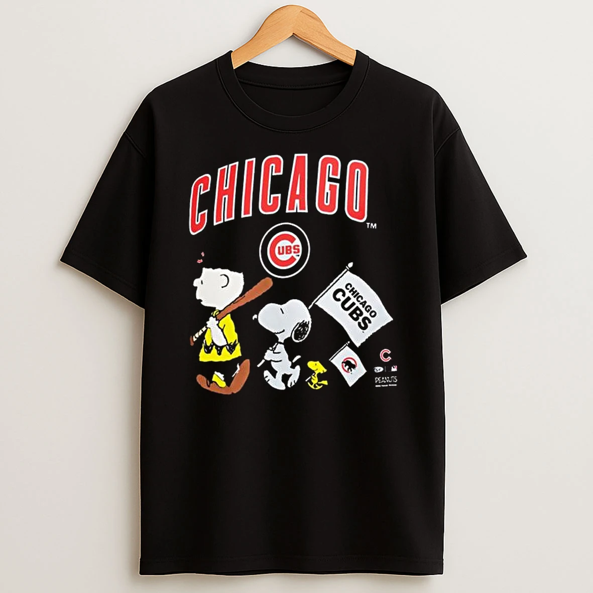 Chicago Cubs Peanuts Flag T Shirt