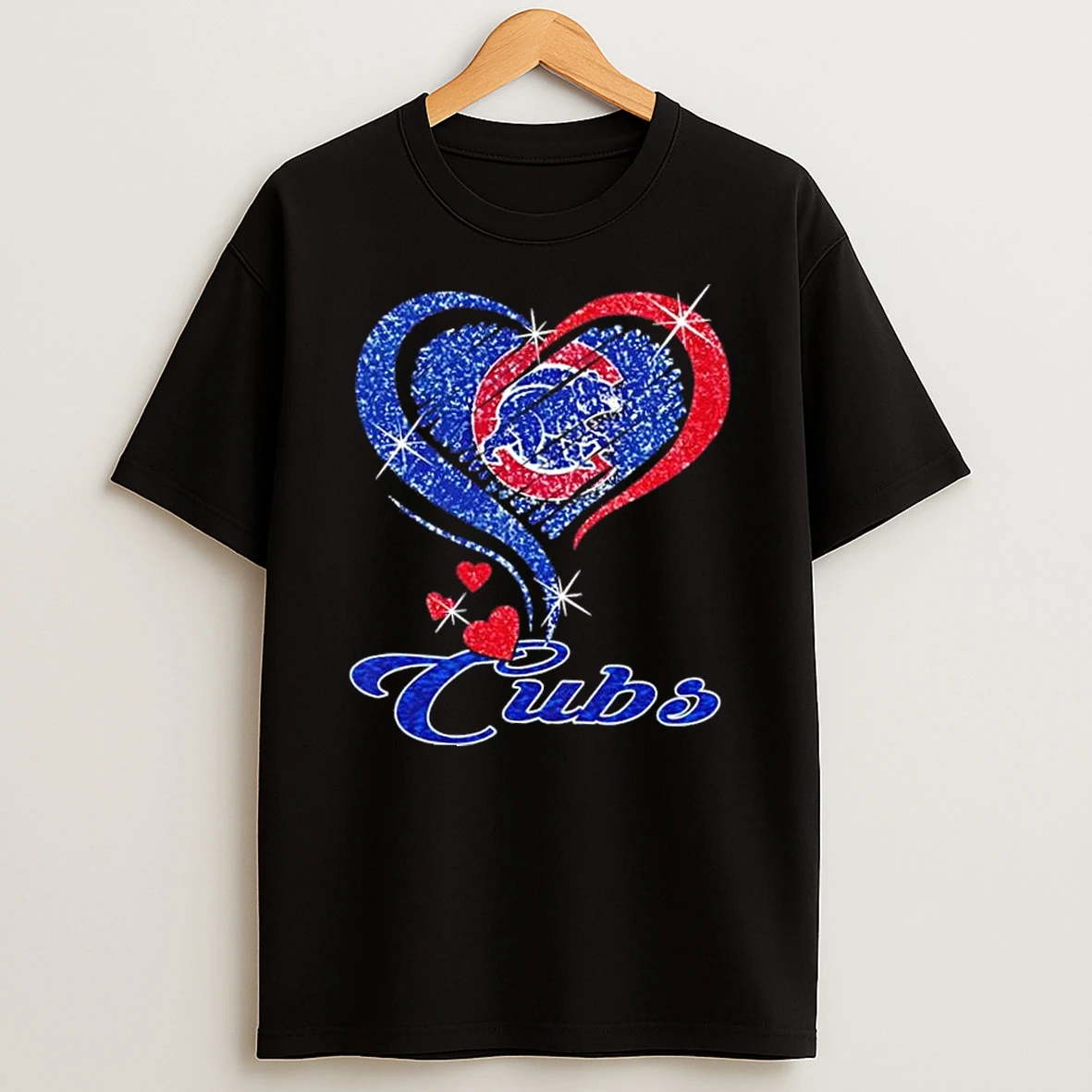 Chicago Cubs Baseball In Glitter Heart Fans T Shirt