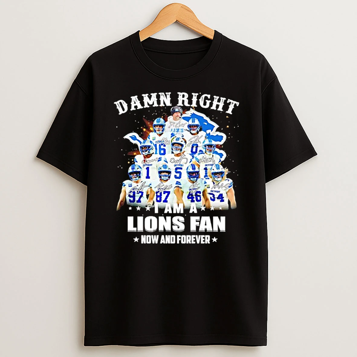 Damn Right I Am A Lions Fan Now And Forever Player Collage Christmas Tree Signatures T Shirt