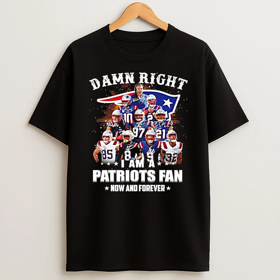 Damn Right I Am A Patriots Fan Now And Forever Player Collage Christmas Tree Signatures T Shirt