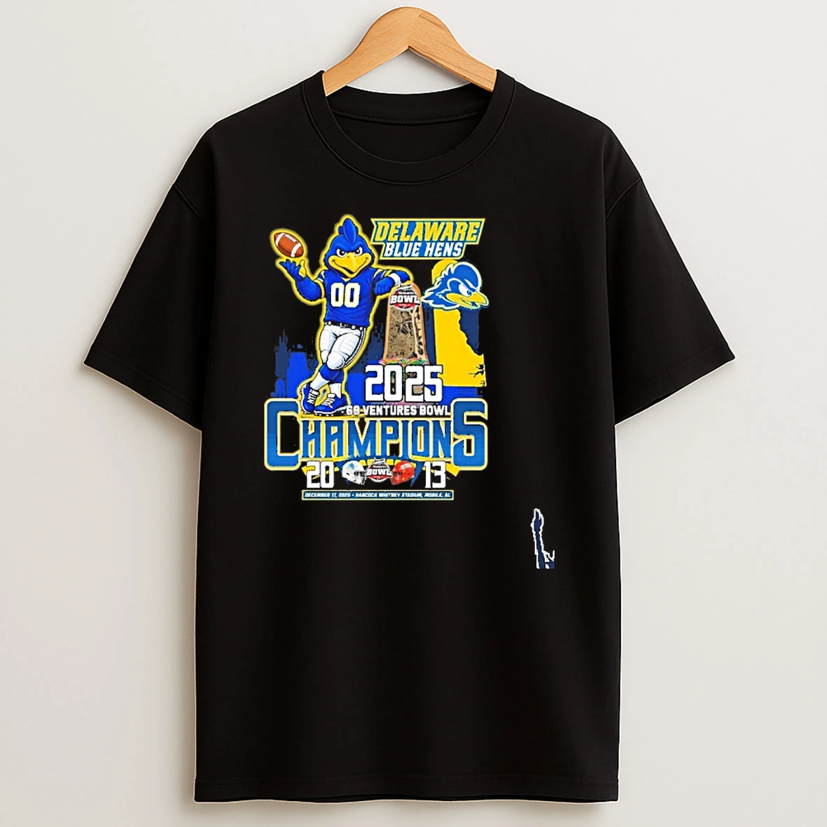 Delaware Blue Hens Mascot 2025 68 Ventures Bowl Champions Score T Shirt