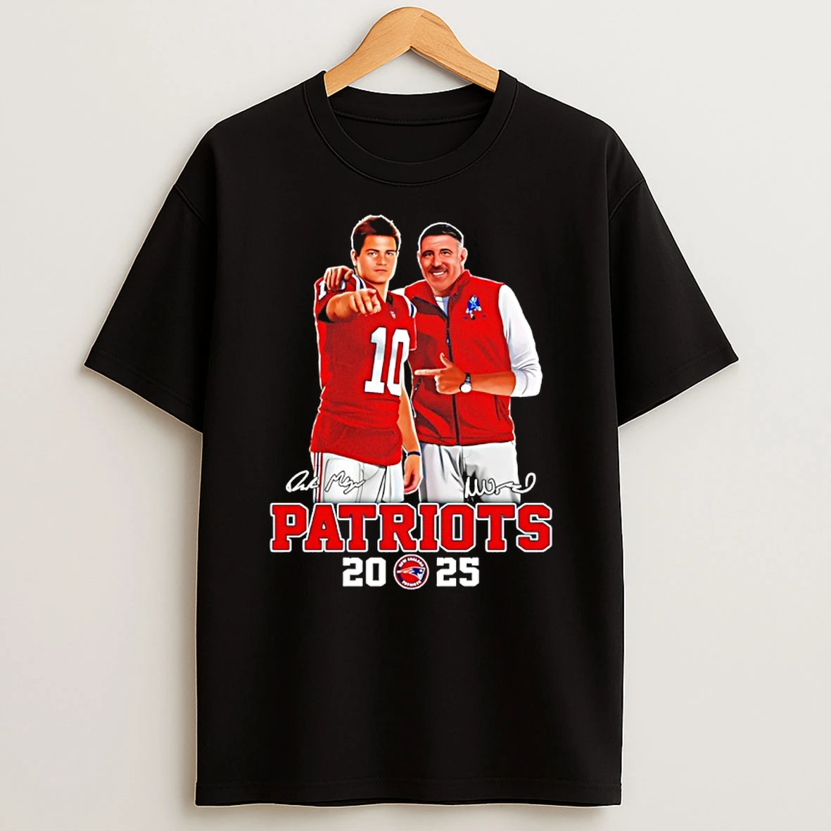 Drake Maye And Mike Vrabel New England Patriots 2025 Signatures T Shirt