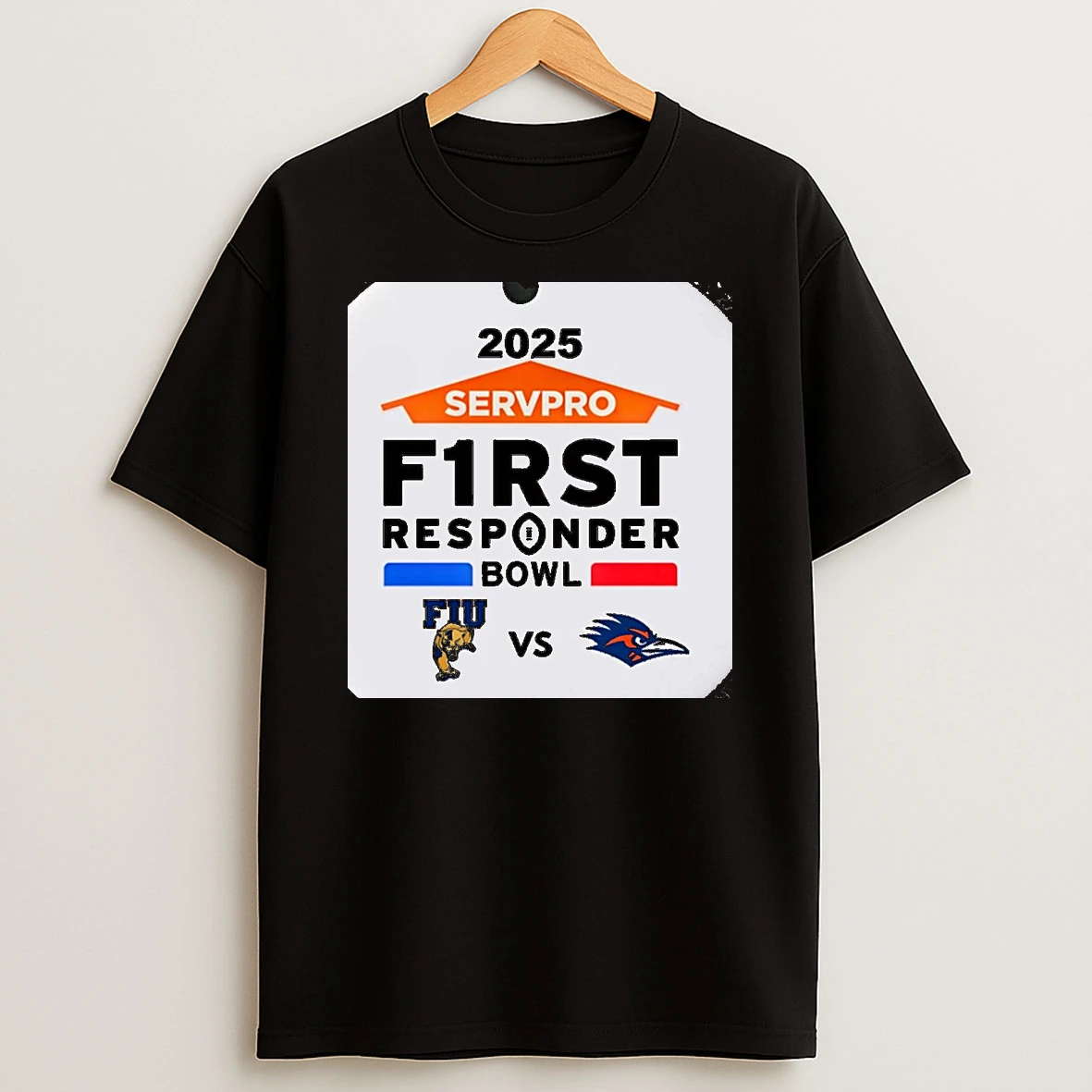 Florida International Panthers Vs Utsa Roadrunners 2025 First Responder Bowl Christmas T Shirt