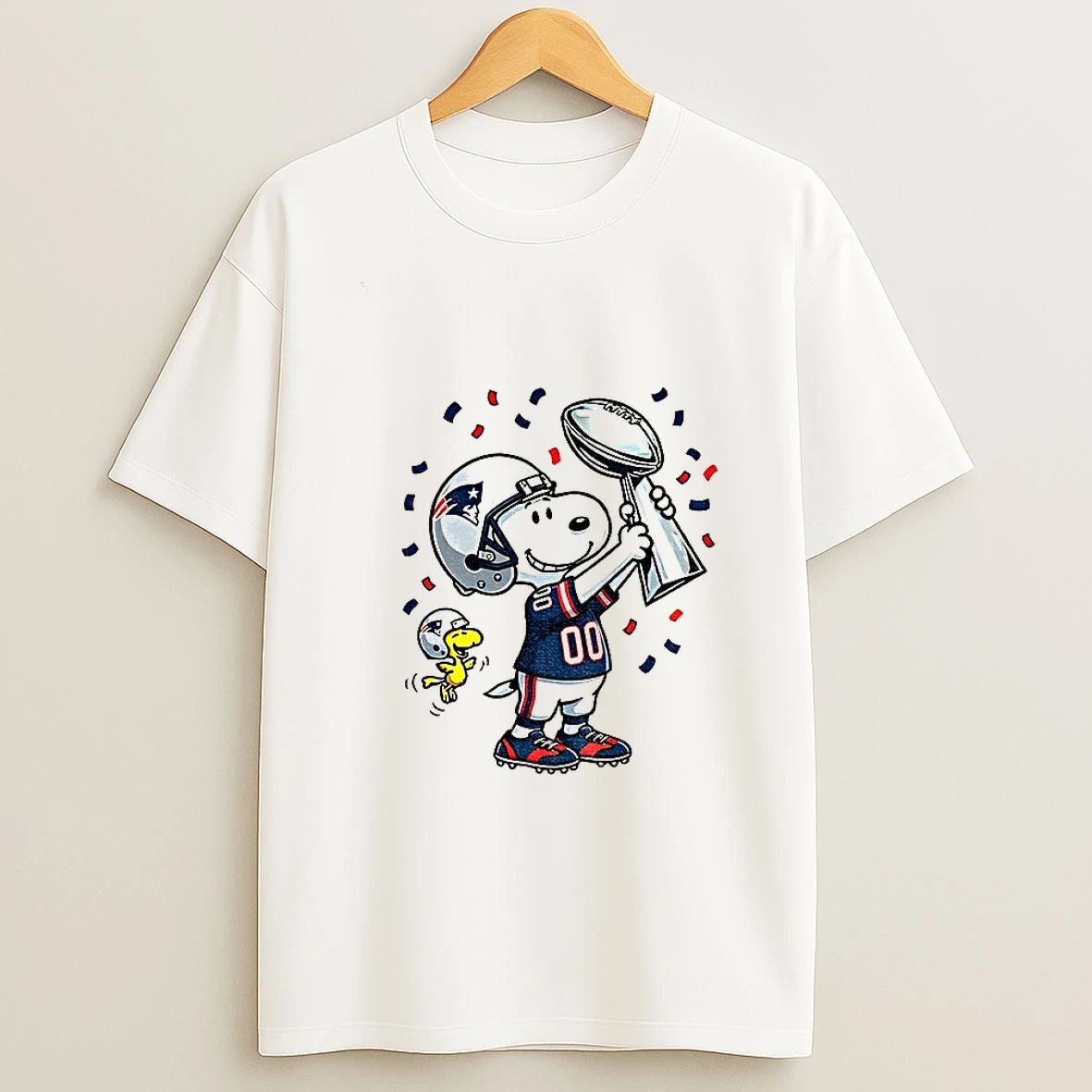 Funny Snoopy And Woodstock New England Patriots Player Football Super Bowl T Shirt