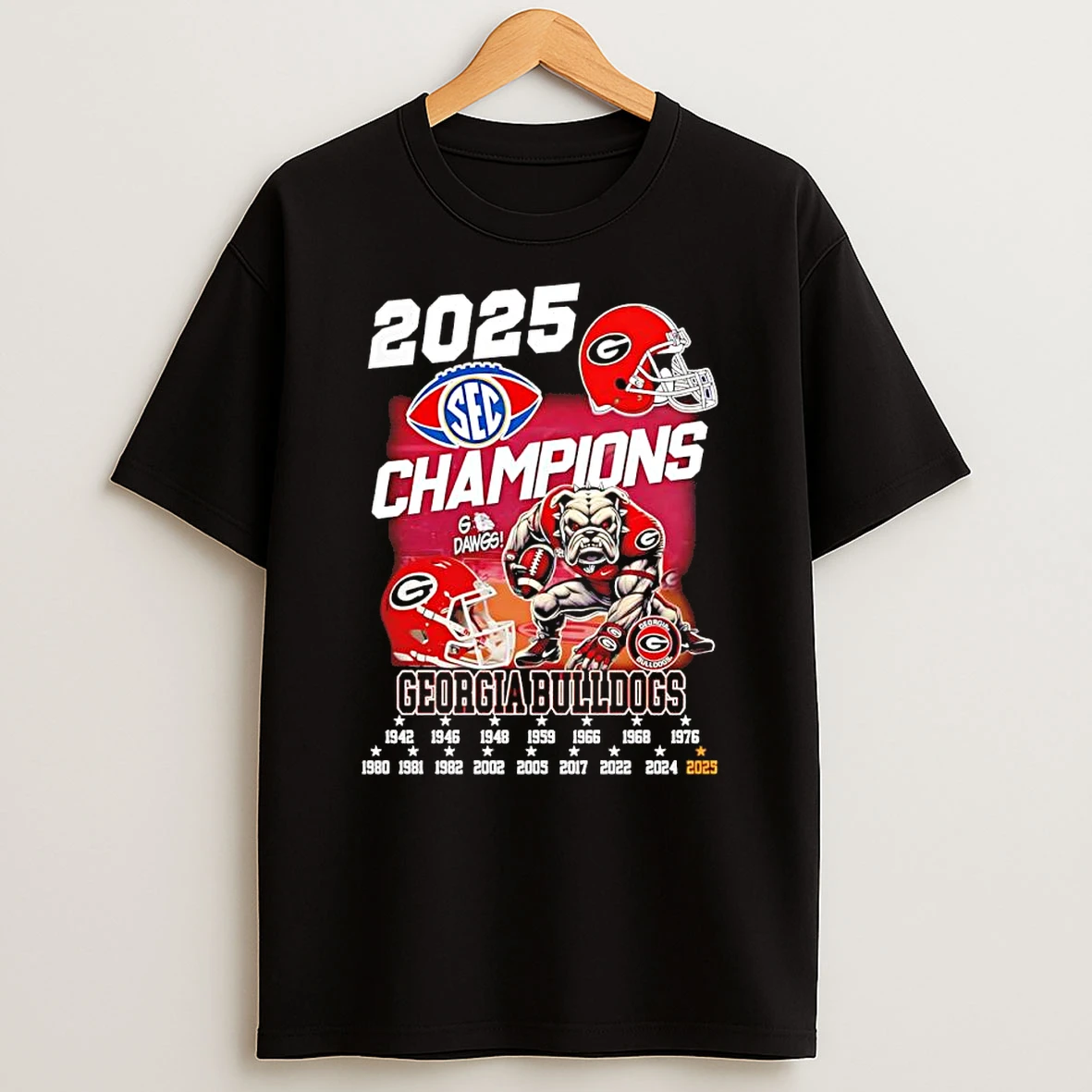 Georgia Bulldogs Ncaa Sec Champions 2025 Go Dawgs Mascot Helmet T Shirt