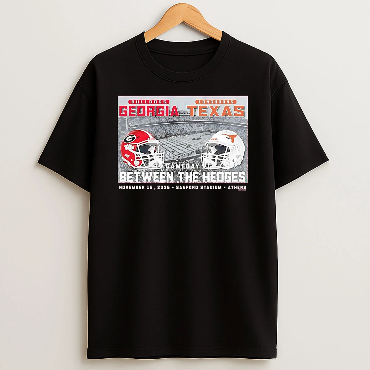 Georgia Bulldogs Vs Texas Longhorns 2025 Gameday Between The Hedges T Shirt