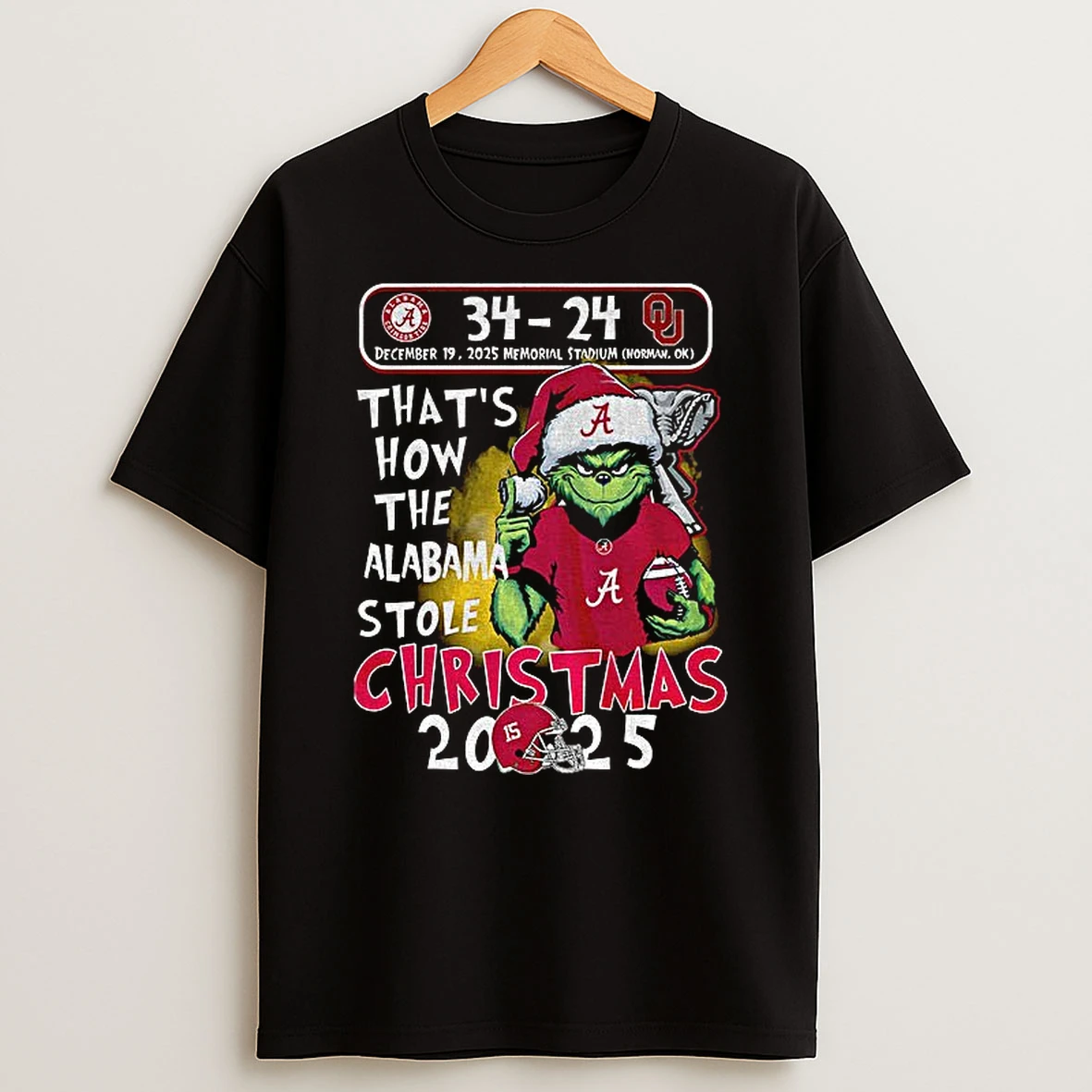 Grinch Santa Alabama Crimson Tide 34 24 Oklahoma Sooners Thats How The Alabama Stole Christmas 2025 T Shirt