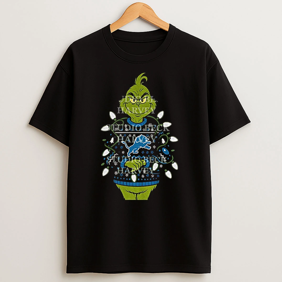 Grinch Santa Detroit Lions Football Christmas 2025 T Shirt