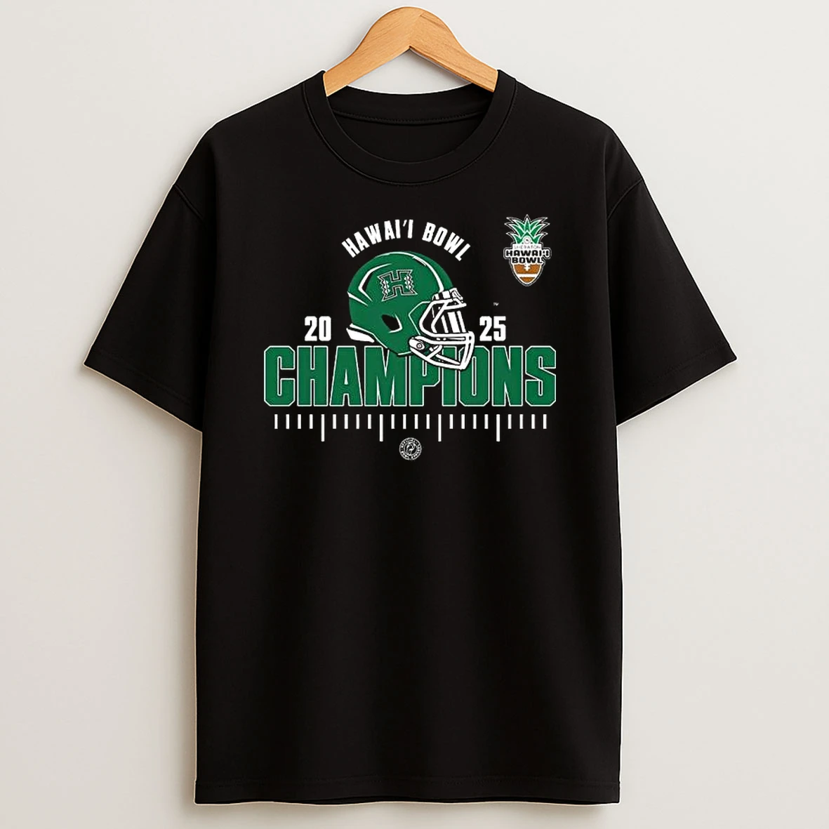Hawaii Rainbow Warriors 2025 Ncaa Football Hawaii Bowl Champions Helmet Logo T Shirt